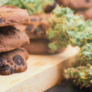 SURREY’S CANNABIS SCENE: A CLOSER LOOK AT LOCAL WEED DELIVERY SERVICES 
